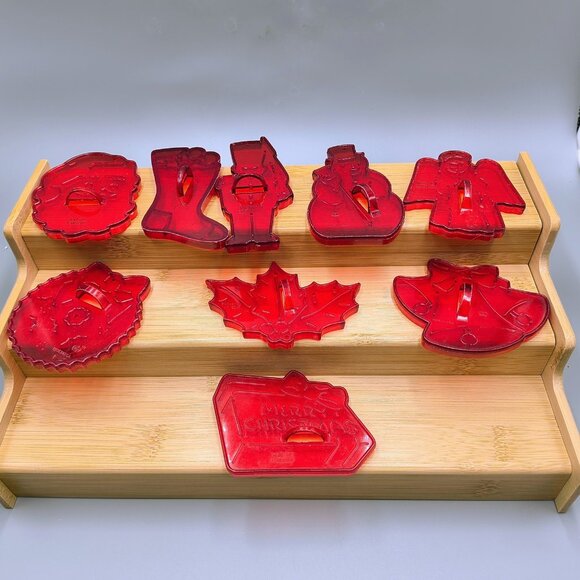 Vintage HRM Loma Red Plastic Christmas Cookie Cutter Lot Toy Soldier Angel Gift - Picture 1 of 6